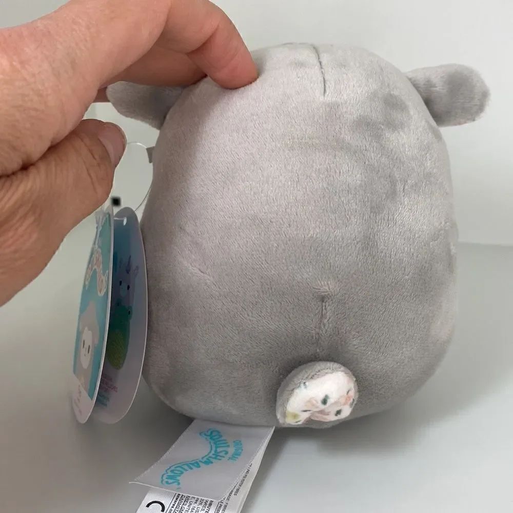 Kellytoy Mini Squishmallows 5” Elea the Grey Lamb Floral Belly - Picture 6 of 6